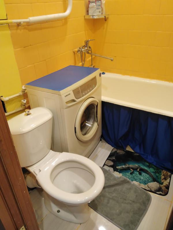 Описание
Сдается 1 комнатная квартира,в центре Советская 63. - 