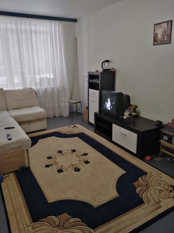 Сдам Квартиру после ремонта,
В центре города советская 63
Имеется все необходимое для проживания: - Новотроицк