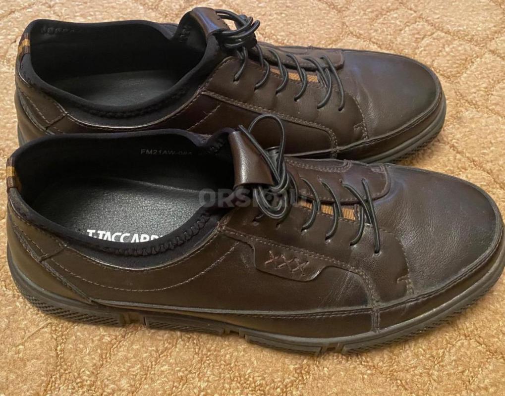 Ботинки демисезонные в отличном состоянии.размер 43 - Орск