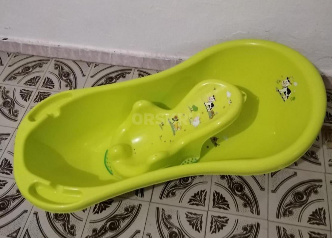 Продам кроватку детскую  с матрасом  и мягкими бортиками. - Орск