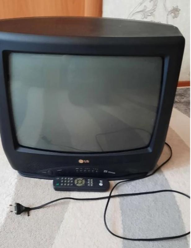 Продам телевизор LG полностью исправный в рабочем состоянии. - Гай