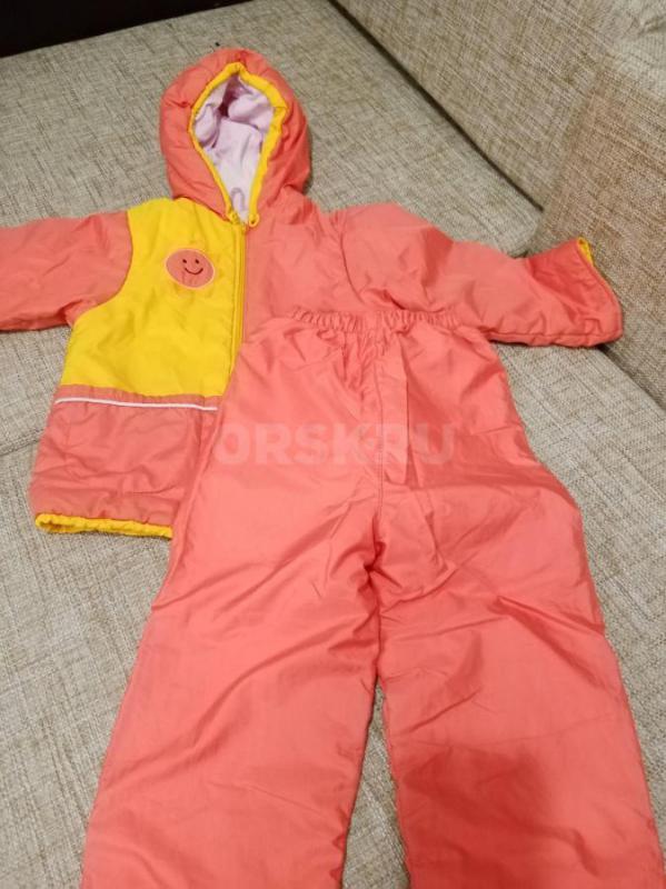Комбинезон в отличном состоянии и костюм на весну на 3-4 года - Орск
