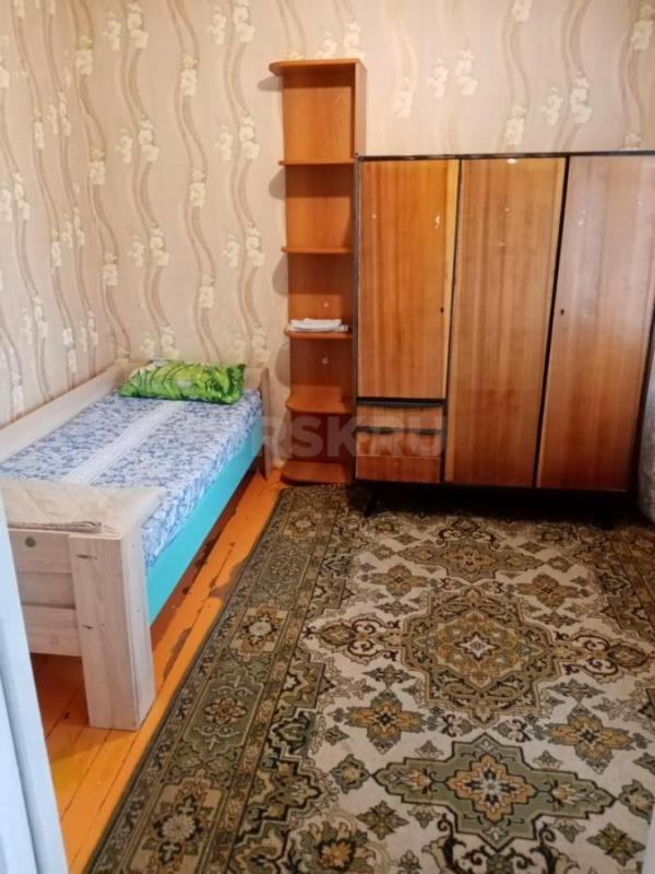 Сдам 4-х комнатную квартиру по ул. - Орск