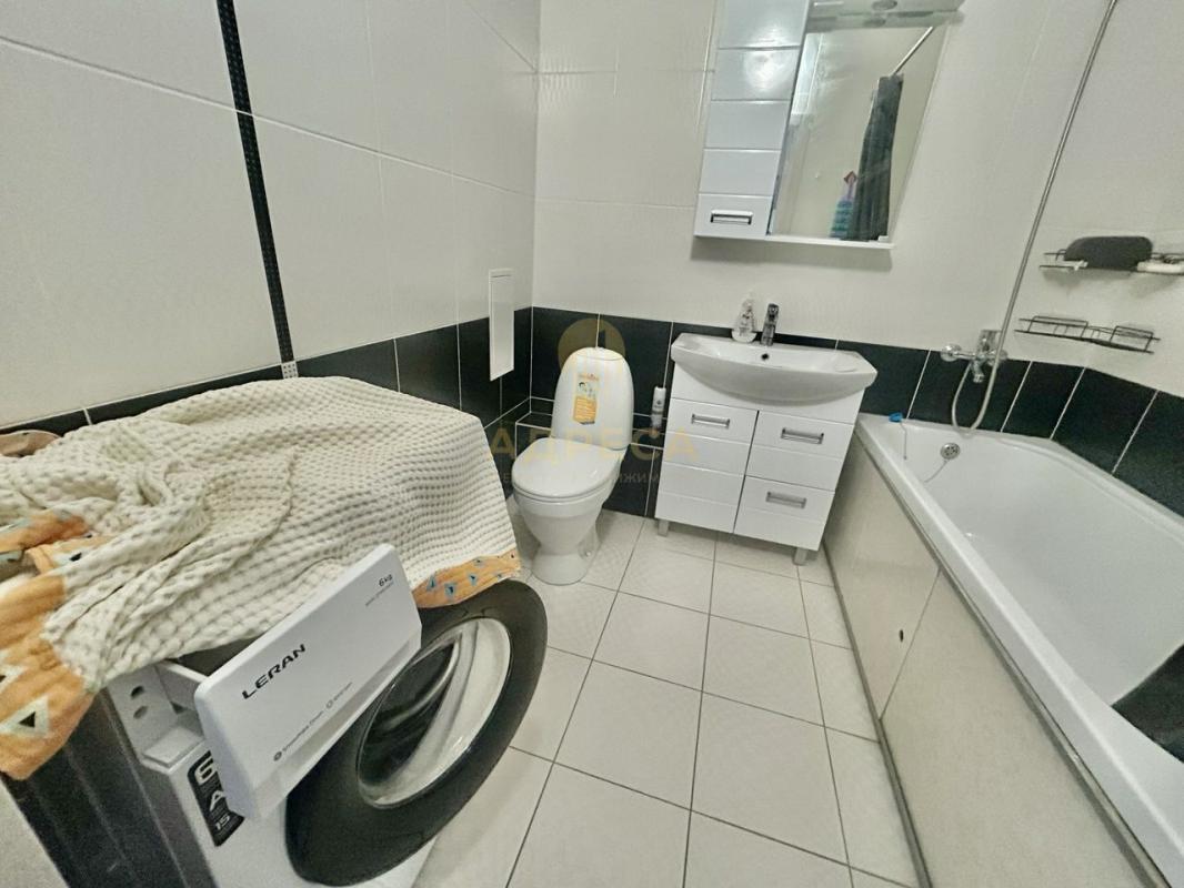 Сдаётся однокомнатная квартира с мебелью и техникой, с хорошим ремонтом. - Оренбург