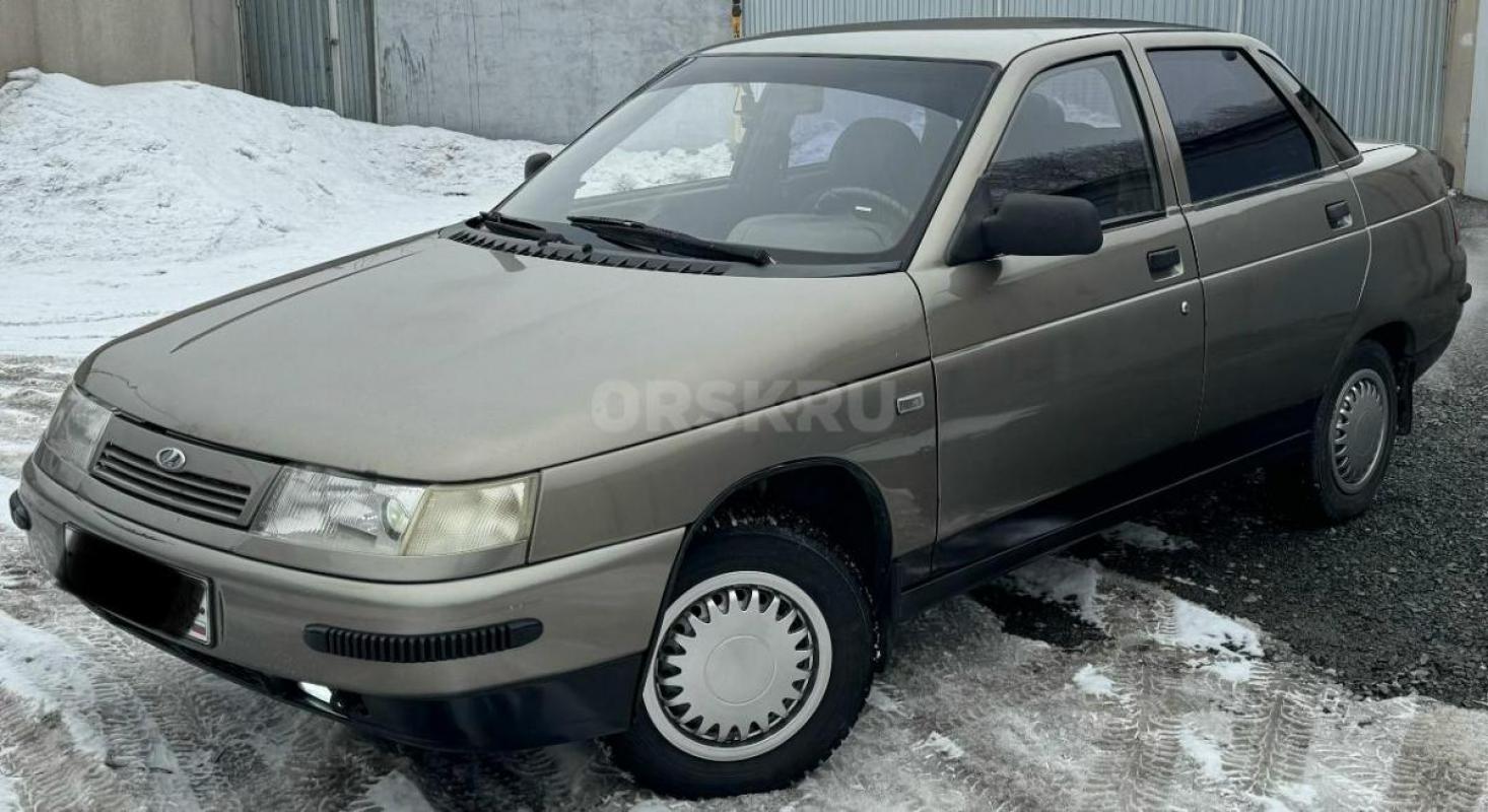 Продам ухоженную ваз 2110, 2001г. - Орск