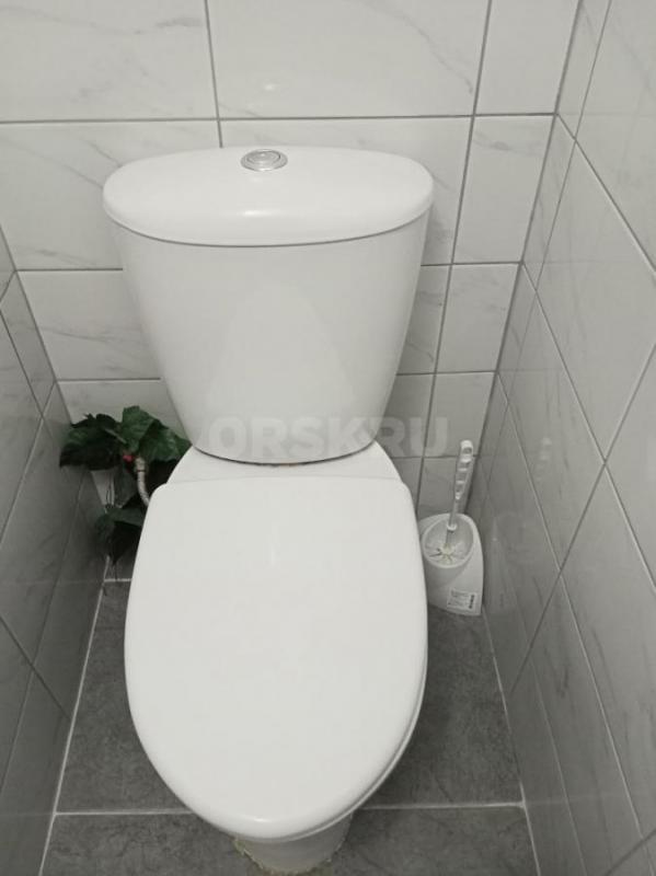 Продам унитаз б у - Орск