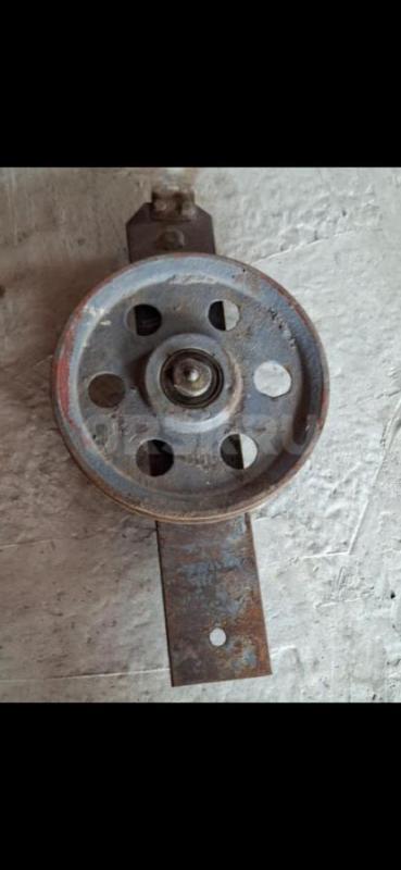 Куплю ролики на подчипниках закрытые и открытые разных диаметров, краску белую,красную,чёрную  фляга - Орск