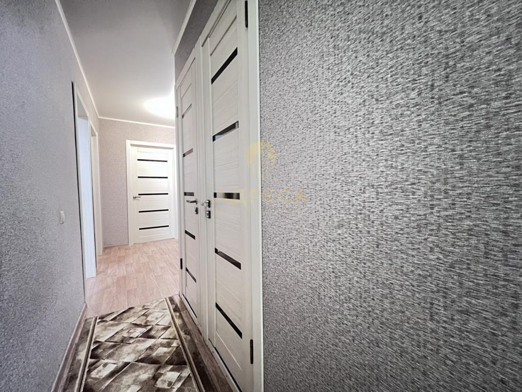 Продаётся просторная 3-х комнатная квартира на 1 этаже 5-ти этажного дома - РОМАШКА!!! - Оренбург