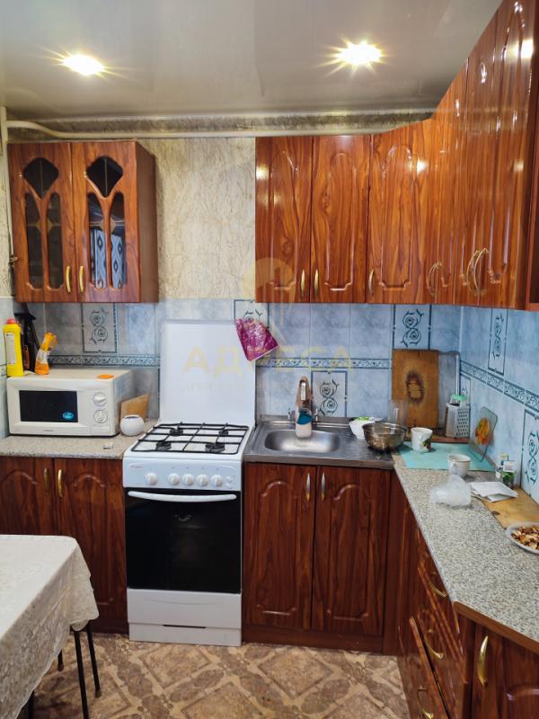 🏢 Продается двухкомнатная квартира в поселке "Красный Коммунар"! 🌟📏 Площадь: 43 кв. - Красный Коммунар