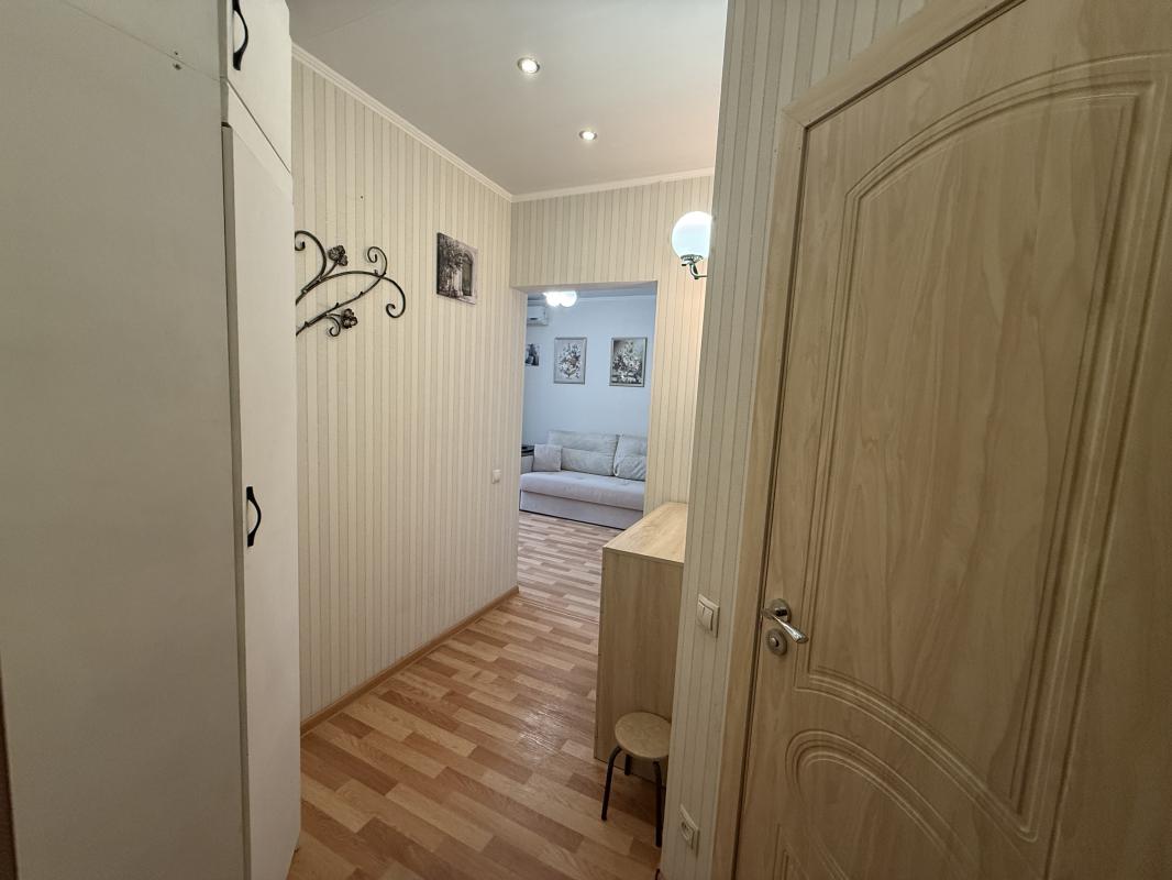 Сaмaя уютная  квартира Новотрoицка общей площадью 32.6 кв. - Новотроицк