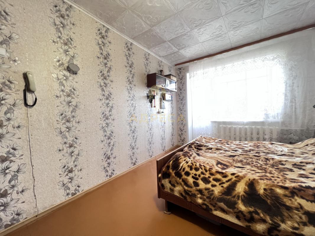 Продаётся тёплая, просторная 3 -х комнатная квартира на 5 этаже 5-ти этажного кирпичного  дома!!! - Оренбург