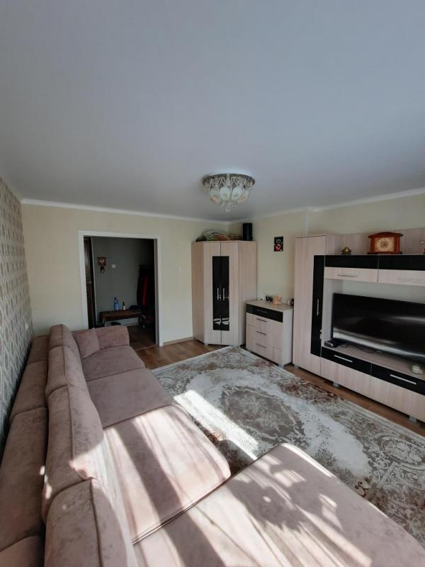 Отличный вариант уютной двухкомнатной квартиры на втором этаже девятиэтажного дома Ленина 130 г. - Орск