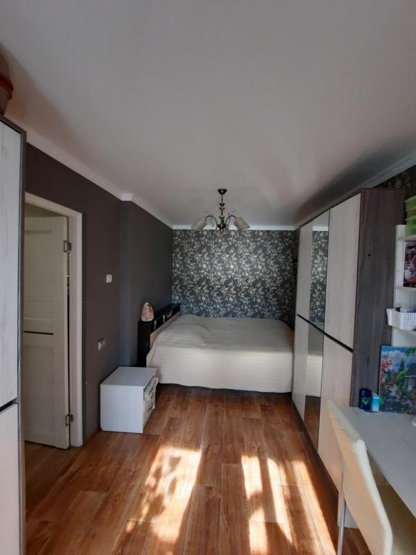 Отличный вариант уютной двухкомнатной квартиры на втором этаже девятиэтажного дома Ленина 130 г. - Орск