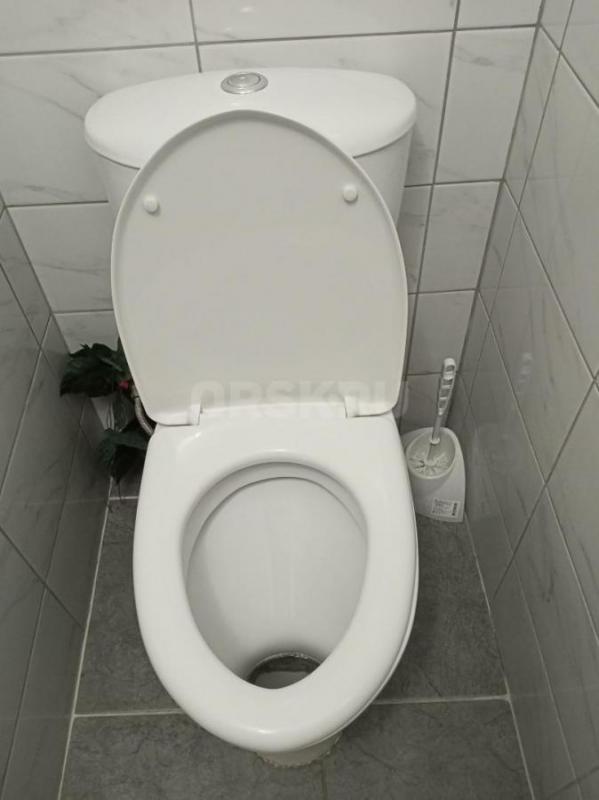 Продам унитаз б/у - Орск