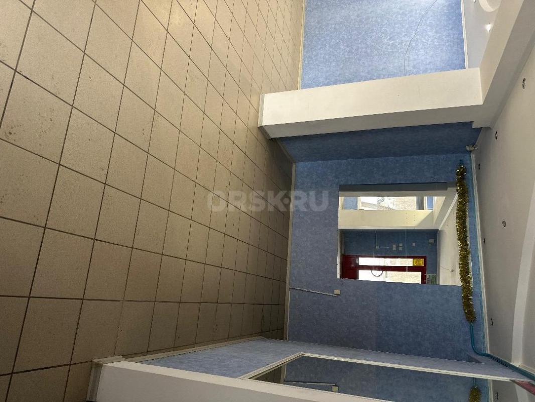 Сдается магазин на первой линии. - Орск