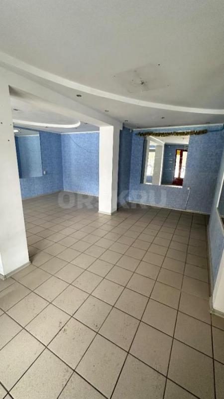 Сдается магазин на первой линии. - Орск