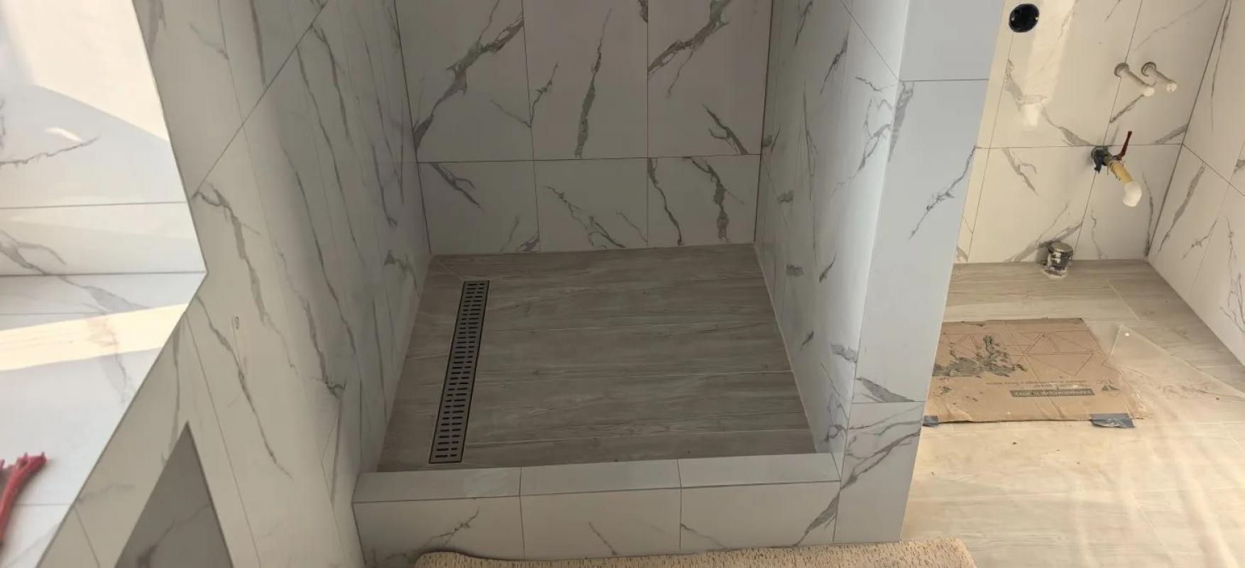 Предлагаем свои услуги по ремонту и отделке:
Частично или "пoд ключ". - Новотроицк