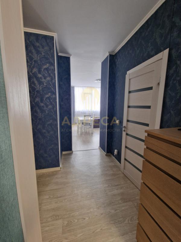 Продается светлая квартира 47 кв. - Оренбург