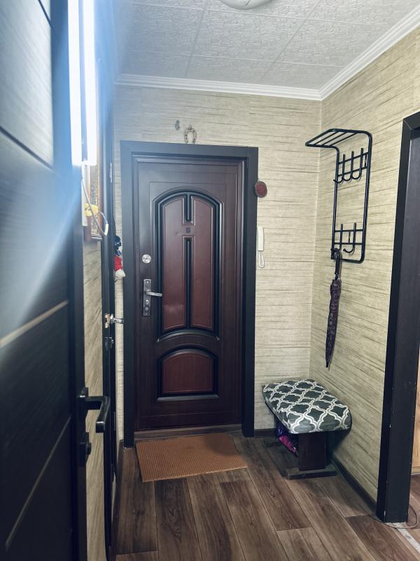 Продается 1 комнатная квартира,очень теплая, улучшенной планировки. - Новотроицк