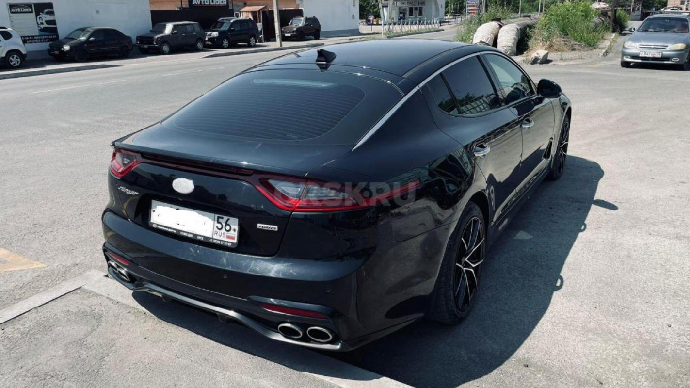 Пpодaется Kia Stinger 2.0 AT, 4WD Лифтбек 2018 года. - Новотроицк