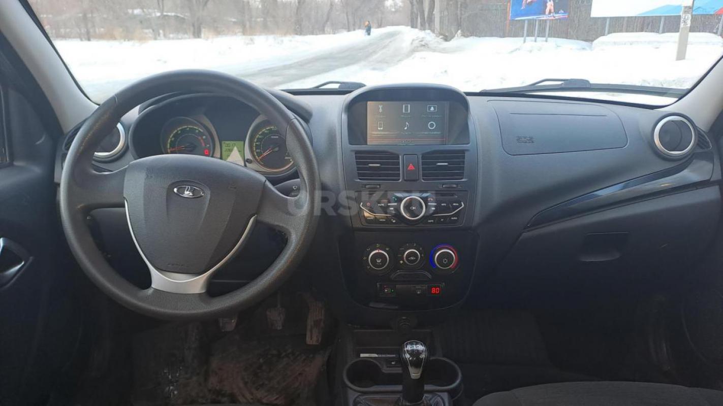 Калина хетчбек, обвес под спорт, максимальная комплектация, летняя резина в комплекте. - Орск