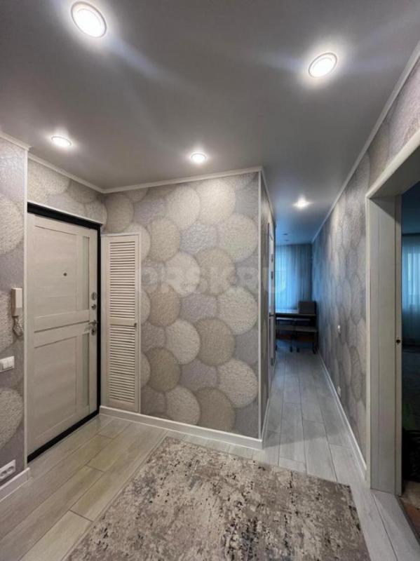 СРОЧНО ПРОДАМ без комиссий 3-х комнатную квартиру в районе пл. - Орск