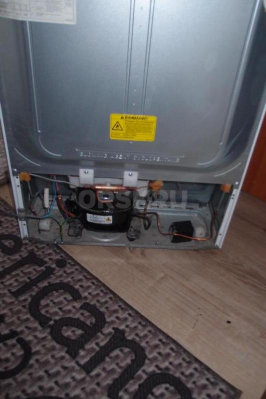 Продам холодильник LG рабочее состояние  на запчасти 3000 руб. - Орск