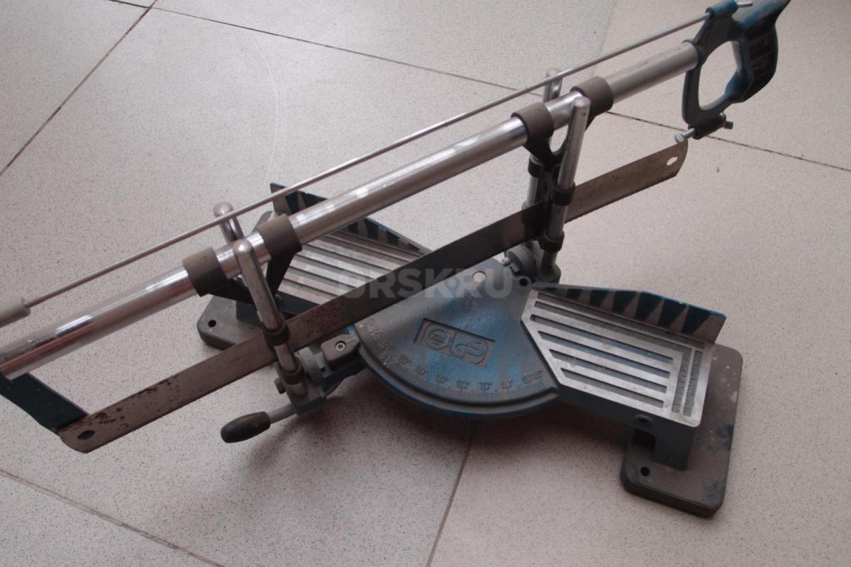 Продам металлическая дверь 930х2100х5мм. с замком --4500 руб. - Орск