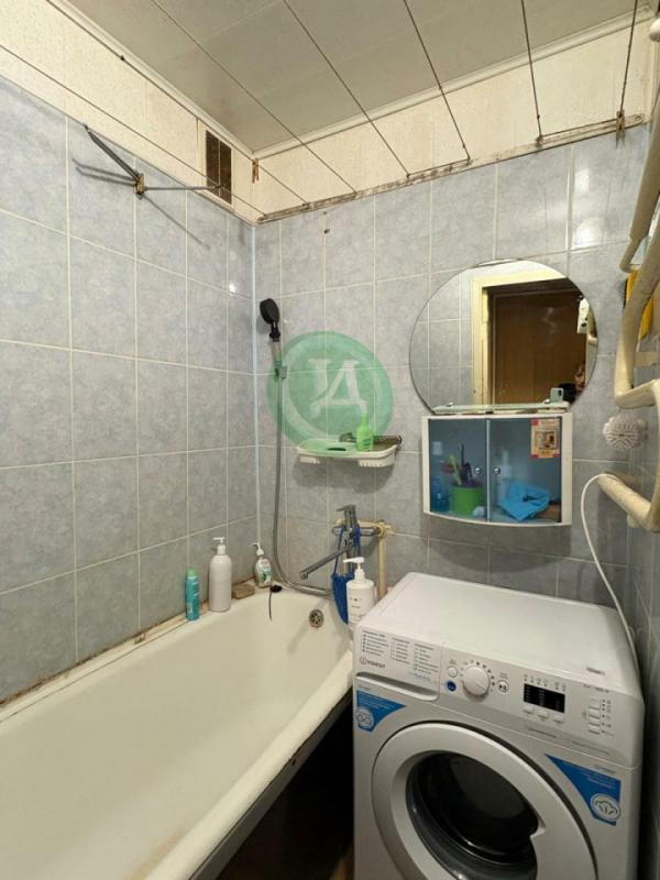 Продам 2-х комнатную квартиру по адресу: ул. - Орск