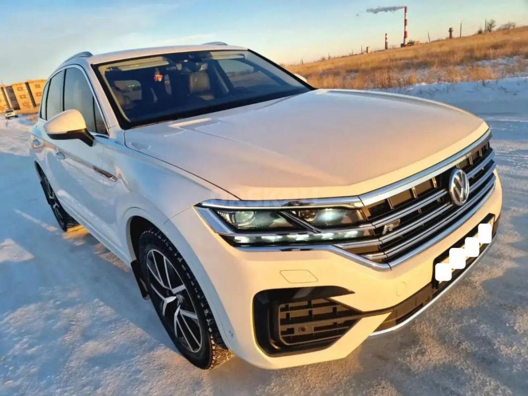 VOLKSWAGEN TOUAREG в Полной Комплектации R-line = Автомобиль Дилерский - АБСОЛЮТНО в НОВОМ Состоянии - Орск
