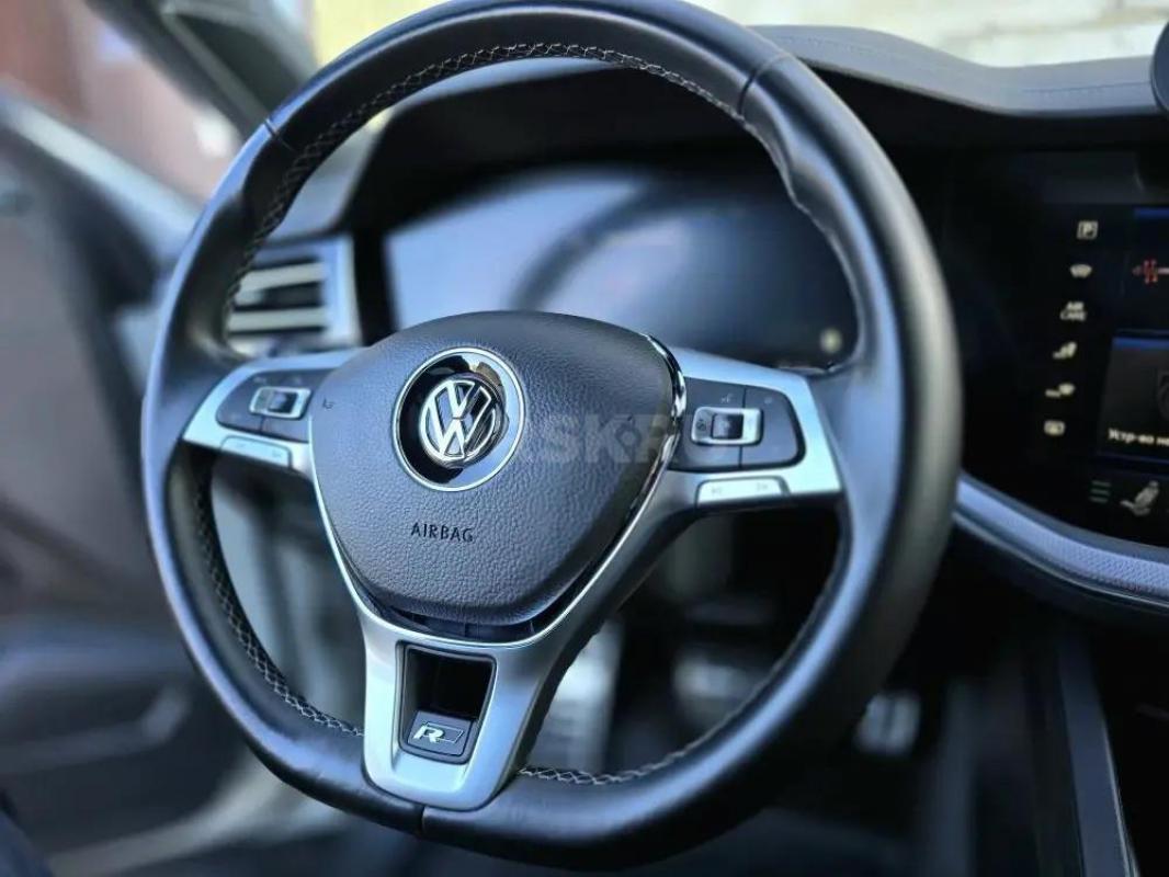 VOLKSWAGEN TOUAREG в Полной Комплектации R-line = Автомобиль Дилерский - АБСОЛЮТНО в НОВОМ Состоянии - Орск