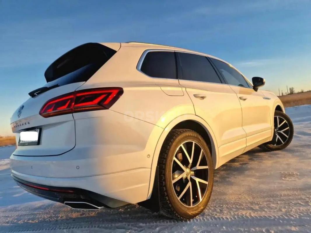 VOLKSWAGEN TOUAREG в Полной Комплектации R-line = Автомобиль Дилерский - АБСОЛЮТНО в НОВОМ Состоянии - Орск