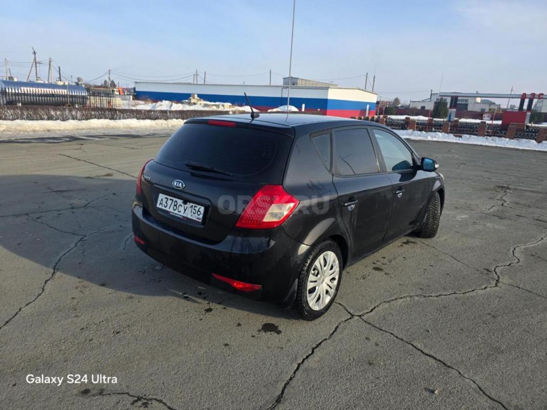 Продам KIA CEED в хорошем состоянии, 1,6 кондиционер, подогрев сидений, сигнализация с автозапуском. - Новоорск