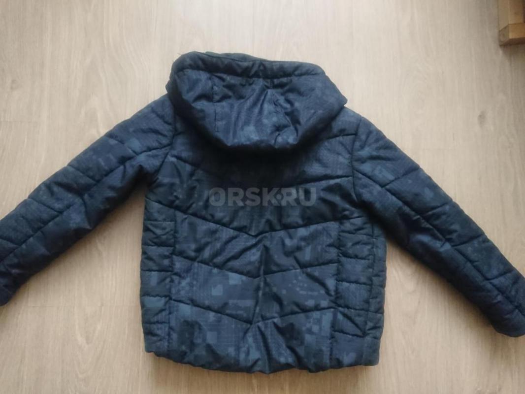 Куртка утепленная размер 128. 1,3 тыс руб. - Орск