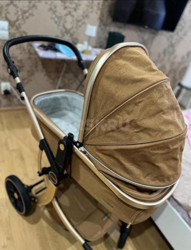 Продам каляску Luxmom в идеальном состоянии,полный комплект 3 в 1,в комплект входит автолюлька ,осно - Орск