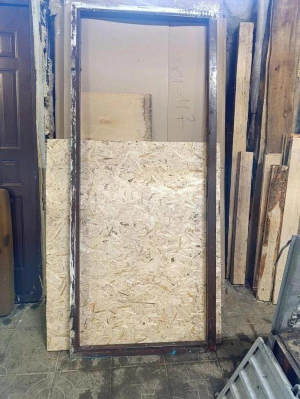 Дверь б/у, 780х2020 - Левая. - Орск