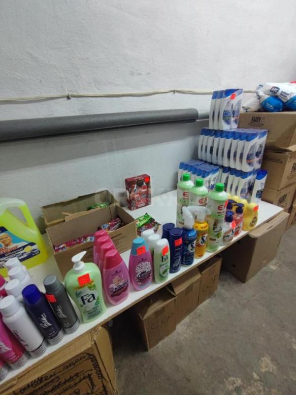 Бытовая химия дёшево 
Огромный выбор
Гели,порошки,моющие средства ,мыло, шампуни и многое другое - Орск