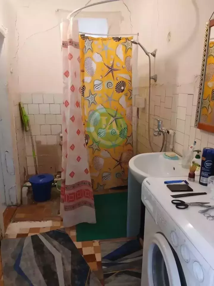 Продам дом на 2-х хозяев, квартирный статус. - Орск