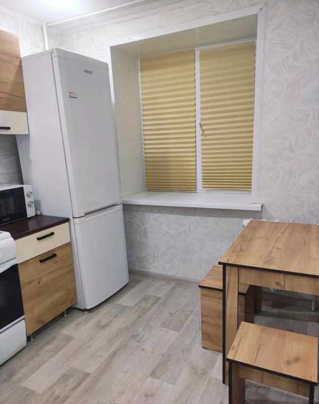 Продается прекрасная 1-комнатная квартира  в спокойном районе города по адресу: ул. - Новотроицк