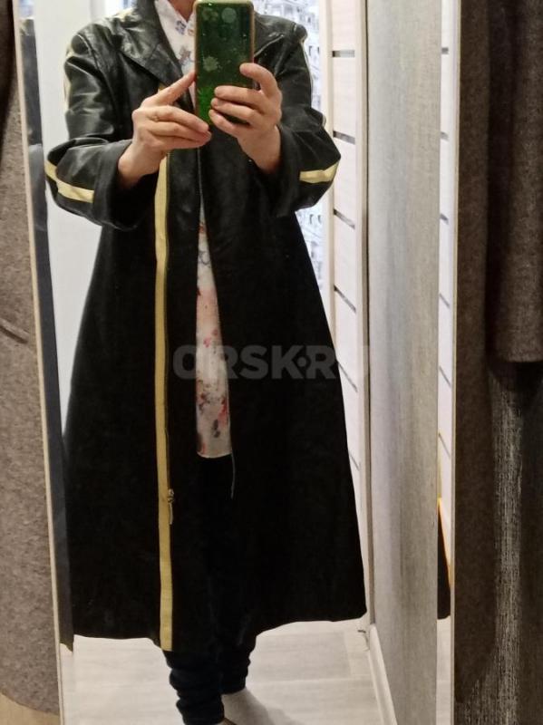 Плащ кожаный р. 44-46, состояние хорошее - Орск