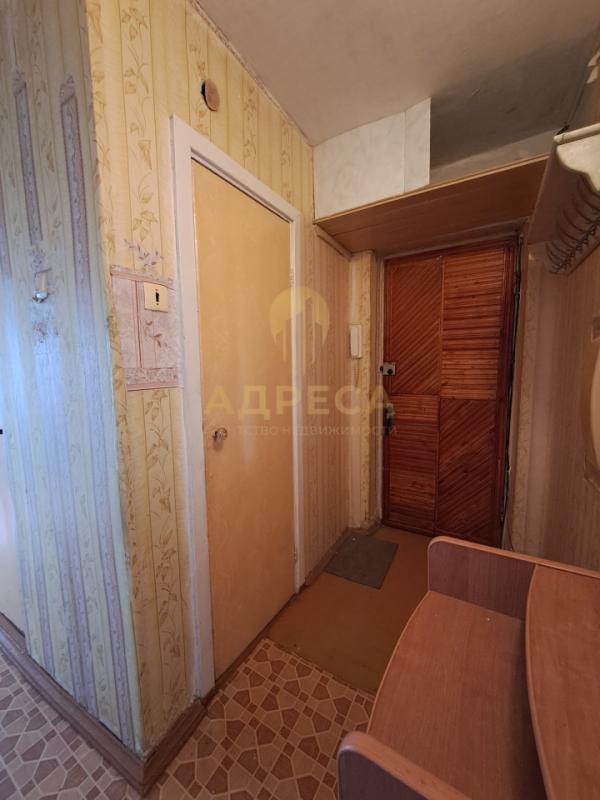 В продаже просторная трёхкомнатная квартира общей площадью 56,4 кв. - Оренбург