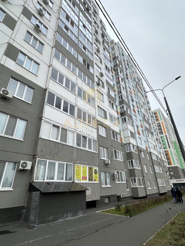 Пpoдaётся двуxкoмнатнaя квартира 59,6 кв. - Оренбург