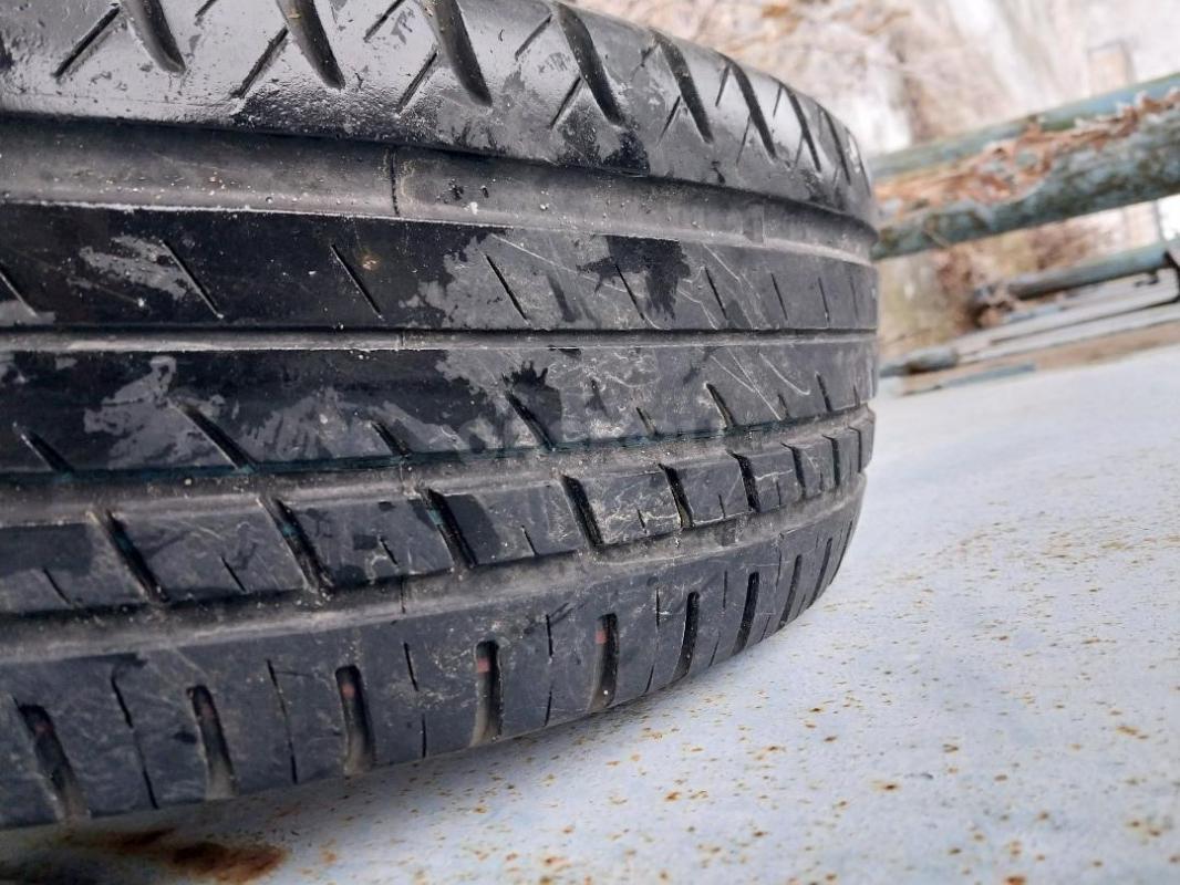 ПРОДАМ КОЛЕСА В ХОРОШЕМ СОСТОЯНИИ 195/65/15 стояли на кия, подходят на многие авто корейского, японс - Орск