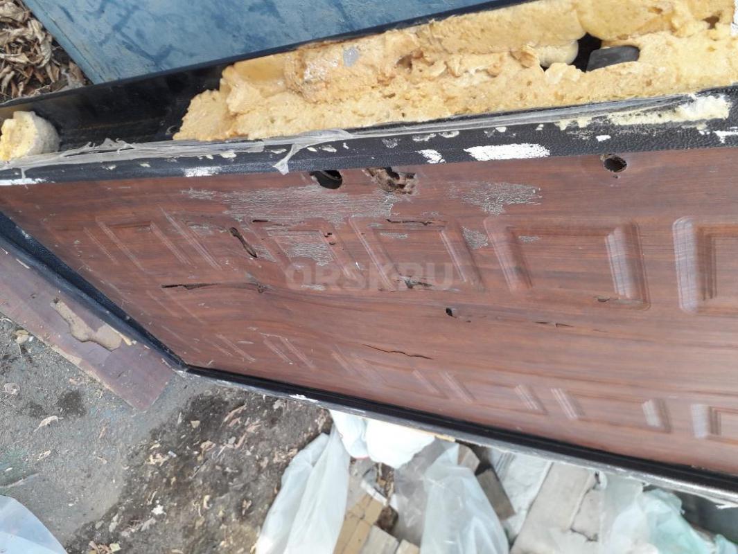 Металлическая входная дверь с коробкой. - Орск