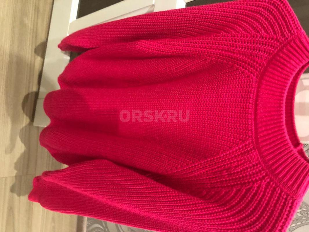 Продаю размер 44-48 , все практически новое о. 500 руб ,куртка весна -осень - Орск