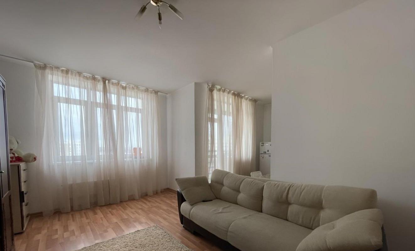 Сдается однокомнатная квартира на длительный срок. - Новотроицк