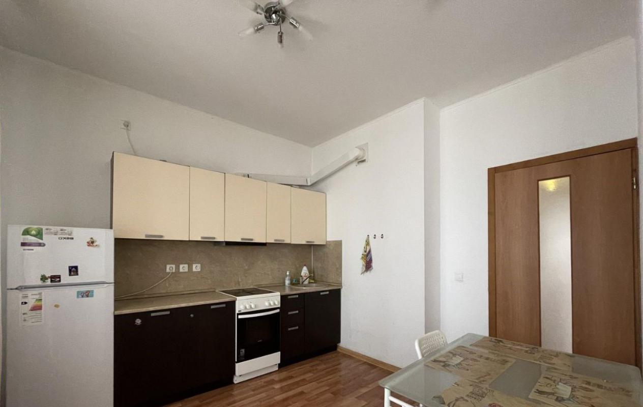 Сдается однокомнатная квартира на длительный срок. - Новотроицк