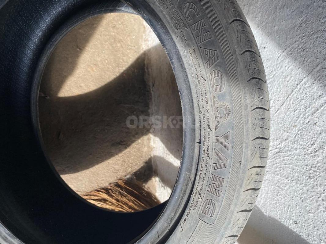 Продам летние шины в идеальном состоянии r17 215/50 
ChaoYang модель не помню 
Бываю не доступен п - Орск