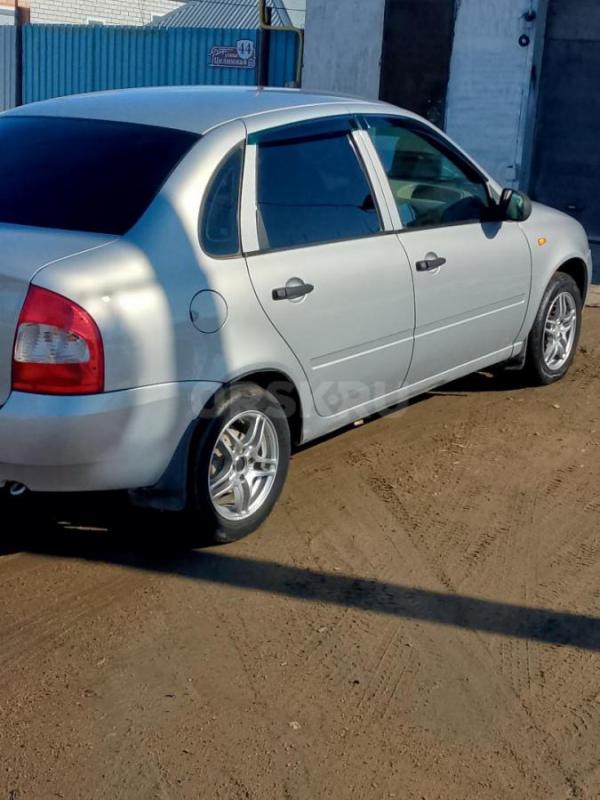 Продам ВАЗ в отличном состоянии эур стекло подъемники музыка сигнализации центр замок двигатель коро - Новоорск