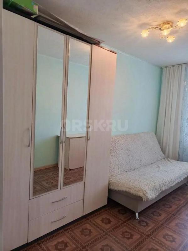 Продам двухкомнатную квартиру . - Орск